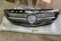 Mercedes CLS C218 2011-2018 Outlet Parrilla delantera 2011-2014 (Diamond Silver) foto 2