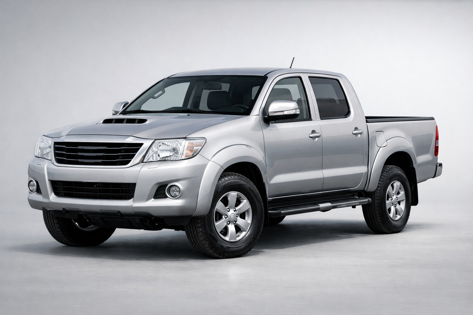 Toyota Hilux 2006-2015: análisis, ¿pickup de trabajo o formato obsoleto?