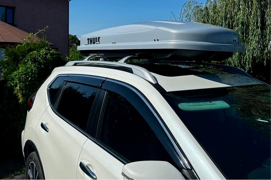 Nissan X-trail T32/Rogue 2014-2021 Barras transversales de baca para rieles de techo OEM (2 uds) Foto 7