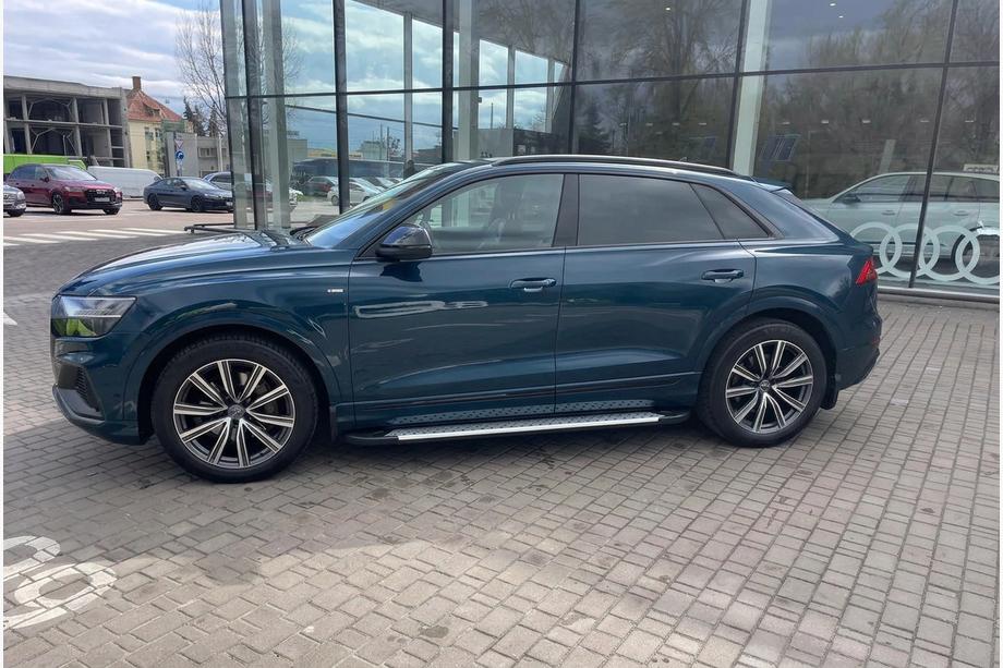 Audi Q8 2018- Estribos laterales Allmond Grey (2 uds., aluminio) Image