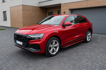 Audi Q8 2018- Estribos laterales Maya Red (2 uds., Aluminio) foto 1