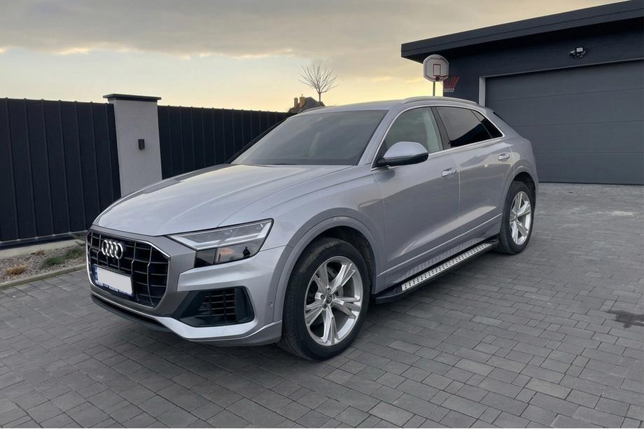 Audi Q8 2018- Estribos Laterales Vision New Grey (2 uds., Aluminio) Image