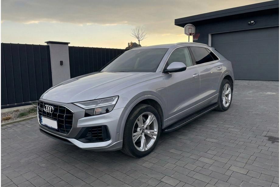 Audi Q8 2018- Estribos laterales Bosphorus Black (2 uds., Aluminio) Image