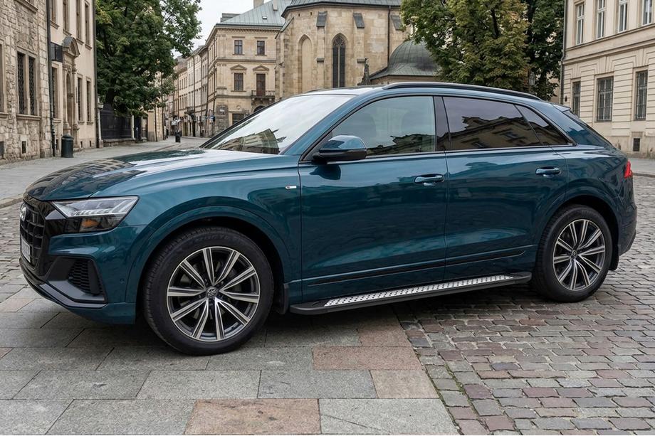 Audi Q8 2018- Estribos Laterales Vision New Black (2 uds., Aluminio) Foto 1