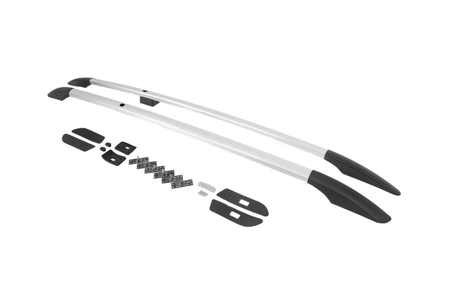 Volkswagen Touran 2010-2015 Barras de techo cromadas Pies de plastico Foto 4