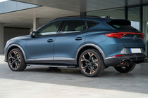 Cupra Formentor 2020- Estribos laterales Bosphorus Grey (2 uds., Aluminio) foto 1