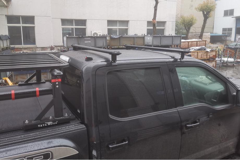 Ford F-150 2014-2021 Barras transversales de techo OEM para techo liso (2 uds) Foto 3