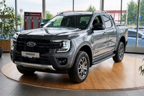 Ford Ranger 2022- Barras longitudinales de techo grises OEM (Aluminio) foto 2