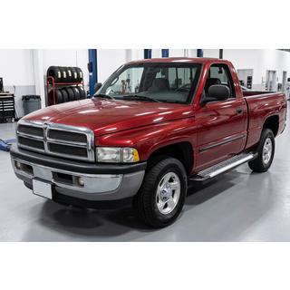 Estribos laterales Line (2 uds., aluminio) Dodge RAM (BR/BE) 1994–2002 foto 1