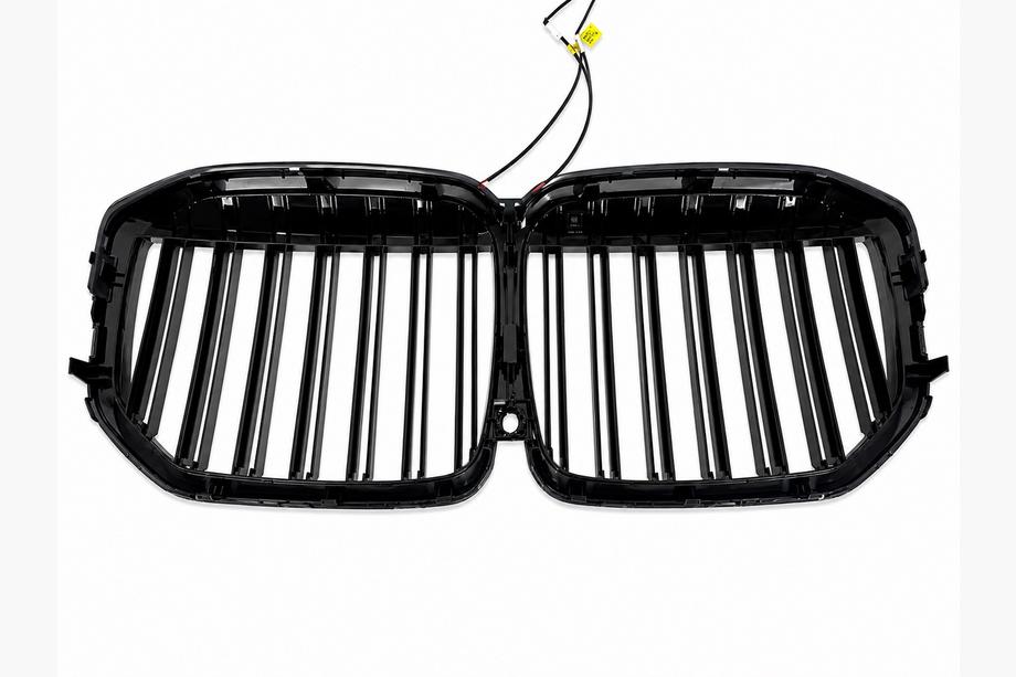 BMW X7 G07 2019- Parrillas tipo riñón M-Look LED (2019-2022, negro brillo) Foto 8