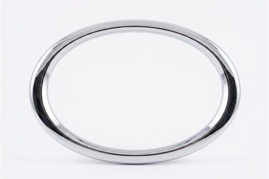 Toyota Emblema trasero sin cristal V5 (17 cm x 12,5 cm) Image