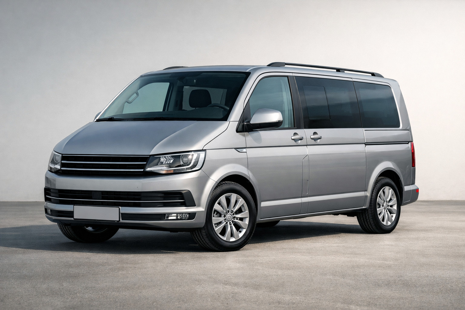 Volkswagen T6 2015-2024: analisis del Transporter moderno para vida y negocio
