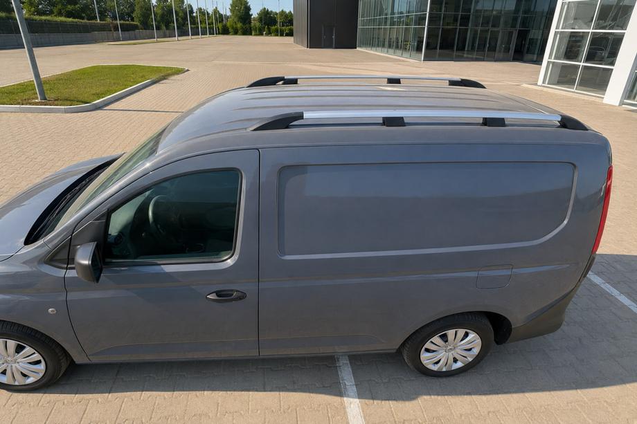 Volkswagen Caddy 2020- Barras longitudinales de techo cromadas (diseño turco) Image
