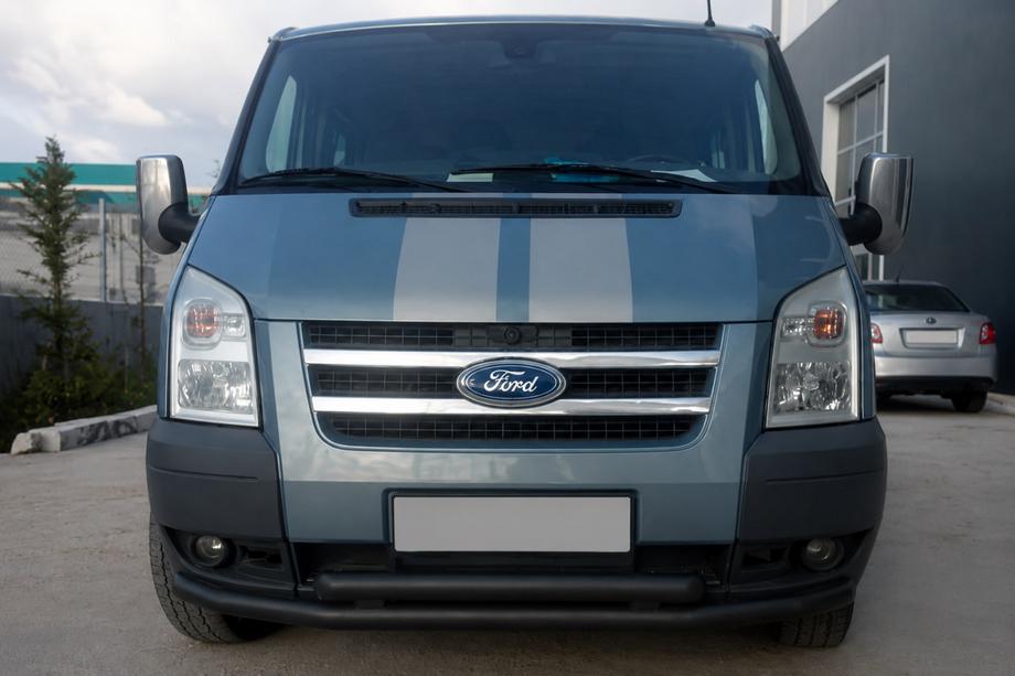 Ford Transit 2000–2014 Defensa delantera ST014 Black (2006-2014, acero inoxidable) Image