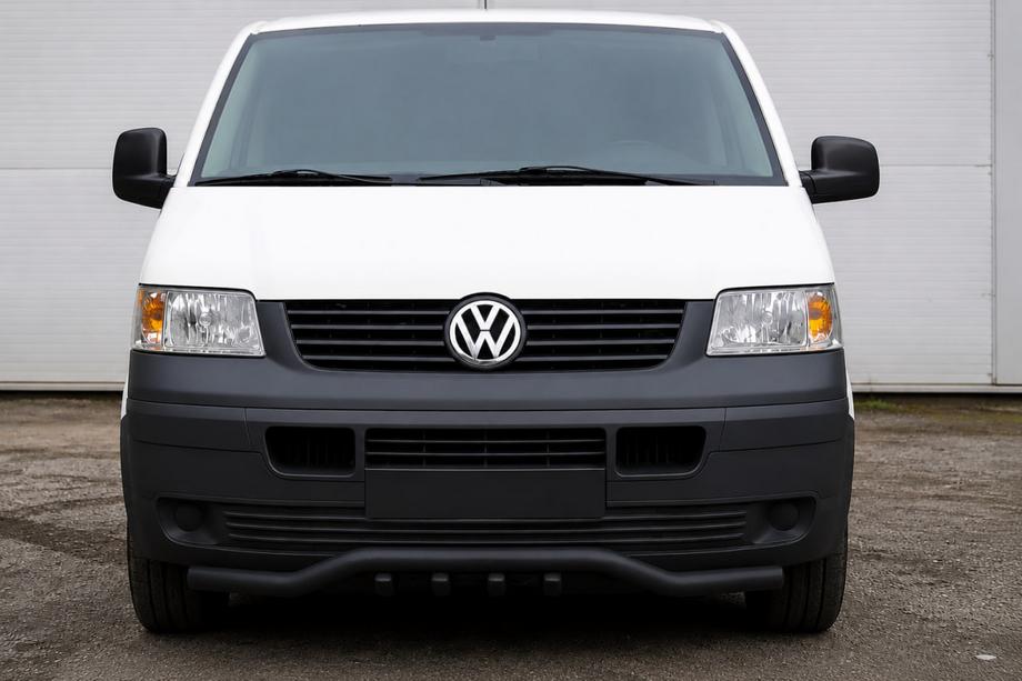 Volkswagen T5 Multivan 2003–2010 Defensa delantera tipo bull bar con rejilla ondulada ST007-1 Black (acero inoxidable) Foto 1