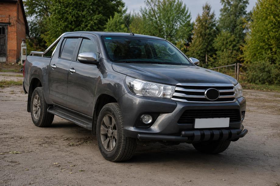 Toyota Hilux 2015- Defensa delantera F3-34 Black (acero inoxidable) Foto 2
