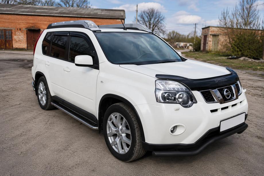 Nissan X-trail T31 2007-2014 Defensa delantera ST007 Black (acero inoxidable) Image