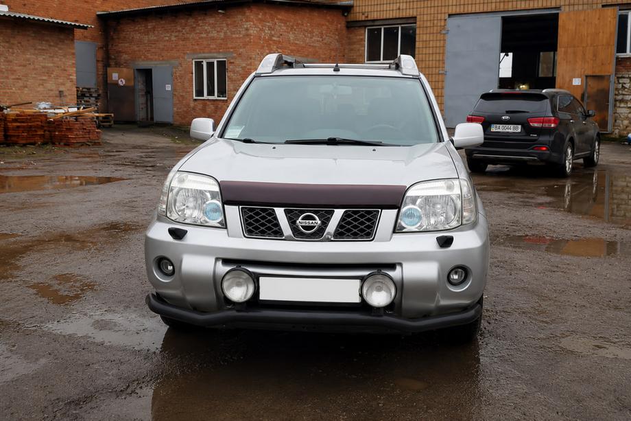 Nissan X-trail T30 2002-2007 Defensa delantera ST007 Black (acero inoxidable) Foto 3
