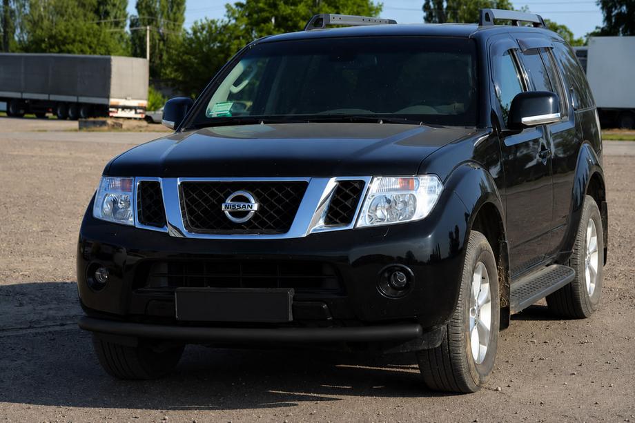Nissan Navara 2006-2015 Defensa Delantera ST008 Negra (Acero Inoxidable) Image
