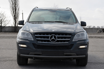 Mercedes ML W164 2005-2011 Defensa Delantera ST008 Negra (Acero Inoxidable) foto 1
