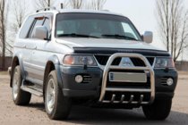 Mitsubishi Pajero Sport 1996-2007 Defensa Delantera QT007 (Acero Inoxidable) foto 2