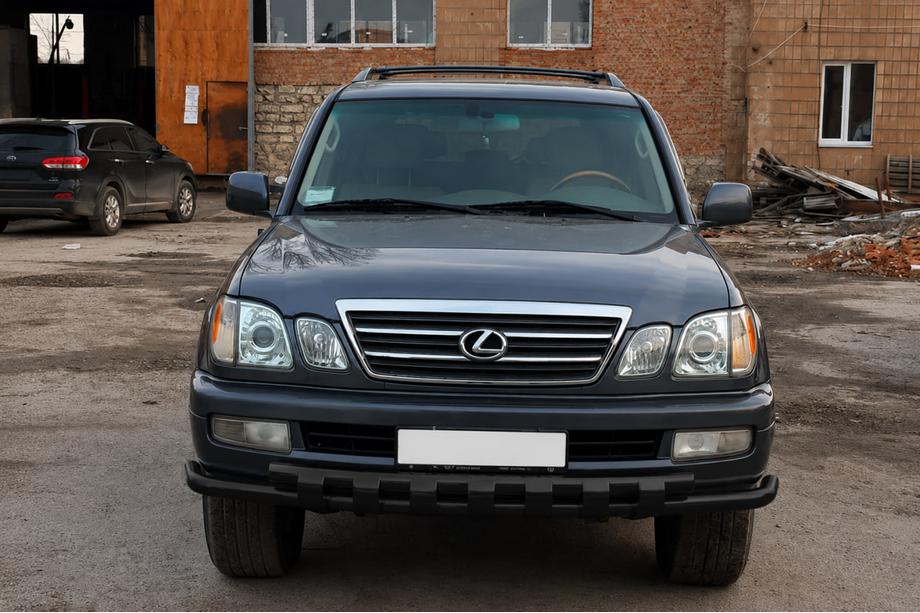 Lexus LX470 1998-2007 Defensa delantera ST015 Black (acero inoxidable) Foto 1