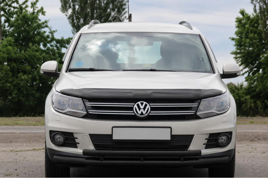 Volkswagen Tiguan 2007-2016 Defensa delantera ST016 Black (acero inoxidable) Foto 1