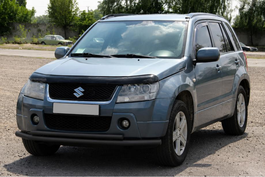 Suzuki Grand Vitara 2005-2017 Barra delantera doble 60/42mm Black (acero inoxidable) Foto 1