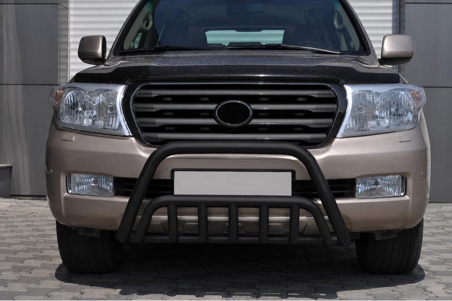 Toyota Land Cruiser 200 2007-2021 Defensa Delantera WT002 Negra (Acero Inoxidable) Image