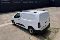 Citroen Berlingo/Multispace 2018- Rieles de techo negros (diseño turco) Estándar, pies de plástico foto 5