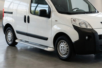 Citroen Nemo 2007-2017 Estribos Laterales Allmond White (2 uds., Aluminio) foto 1
