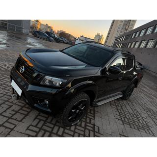 Barras longitudinales de techo OEM negras (plástico ABS, instalación adhesiva) Nissan Navara/NP300 2016- foto 1