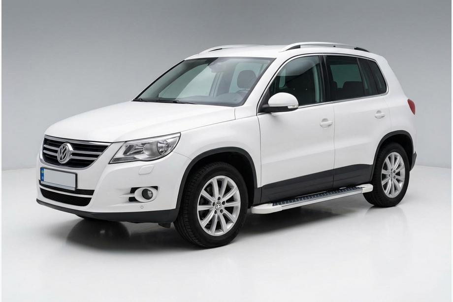 Volkswagen Tiguan 2007-2016 Estribos Laterales Allmond White (2 uds., Aluminio) Image