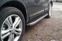Nissan Qashqai 2010-2014 Estribos Laterales BlackLine (2 uds, Aluminio) foto 1