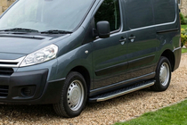 Citroen Jumpy 2007–2017 Estribos Laterales BlackLine (2 uds, Aluminio) foto 1