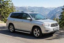 Toyota Highlander 2008-2013 Estribos Laterales BlackLine (2 uds, Aluminio) foto 1