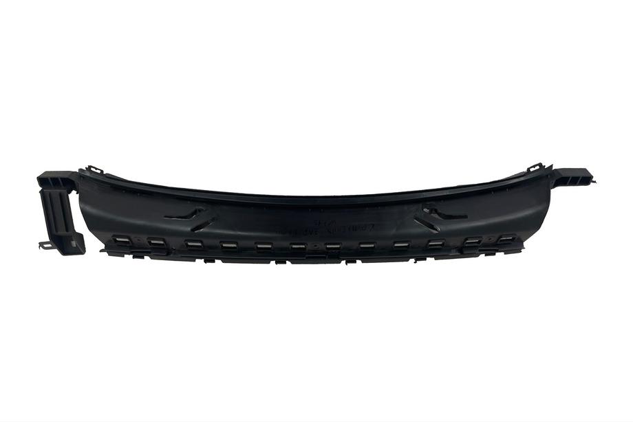 Mercedes E-class W213 2016-2023 Soporte de fijación del parachoques trasero (central) Foto 2