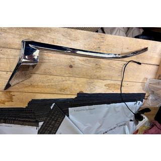 Liquidación párpado de faro izquierdo (1 ud., para LED) Toyota Land Cruiser Prado 150 2009-2023 foto 2