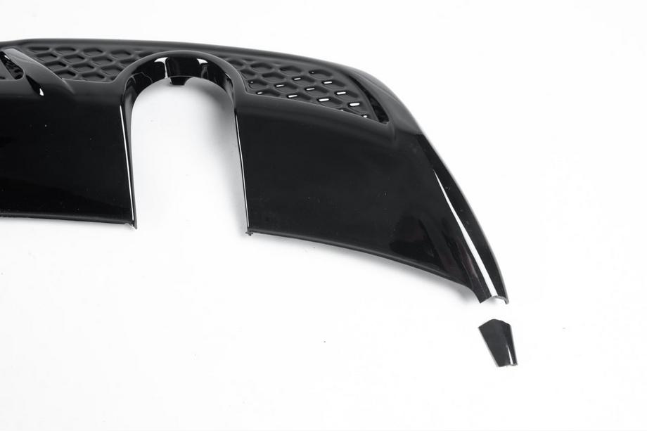 Audi A3 2012-2020 Outlet Difusor trasero DPT (2017-2020, Sedan, negro brillo) Foto 1