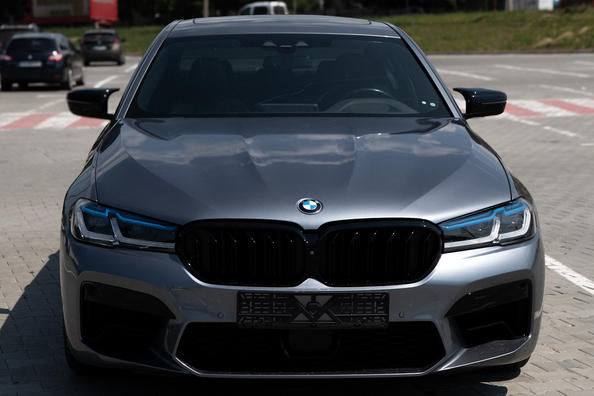 De un BMW G30 estándar a un M5 Competition 2021: qué se instaló Foto 1