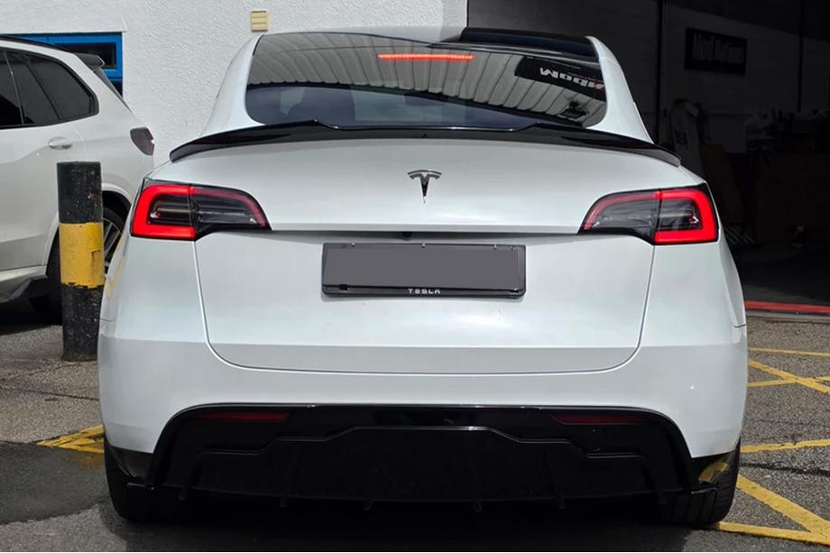 Tesla Model Y 2020- Kit de carrocería Fast Aerokit (para 2020–2024) Foto 4