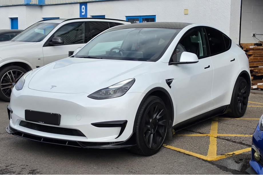 Tesla Model Y 2020- Kit de carrocería Fast Aerokit (para 2020–2024) Foto 1