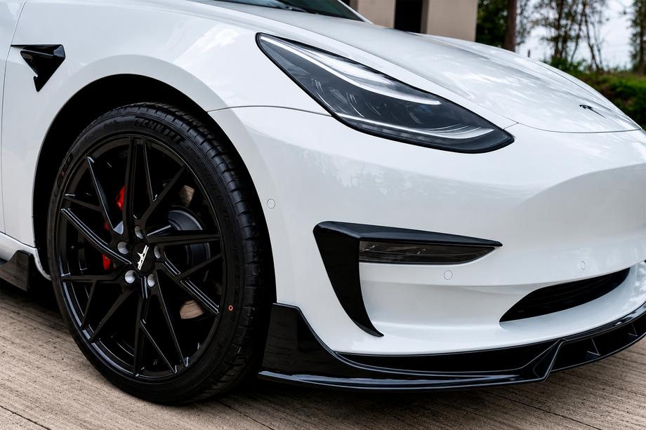 Tesla Model S 2012– Lip delantero de parachoques Lip Fast (para 2021+) Foto 3
