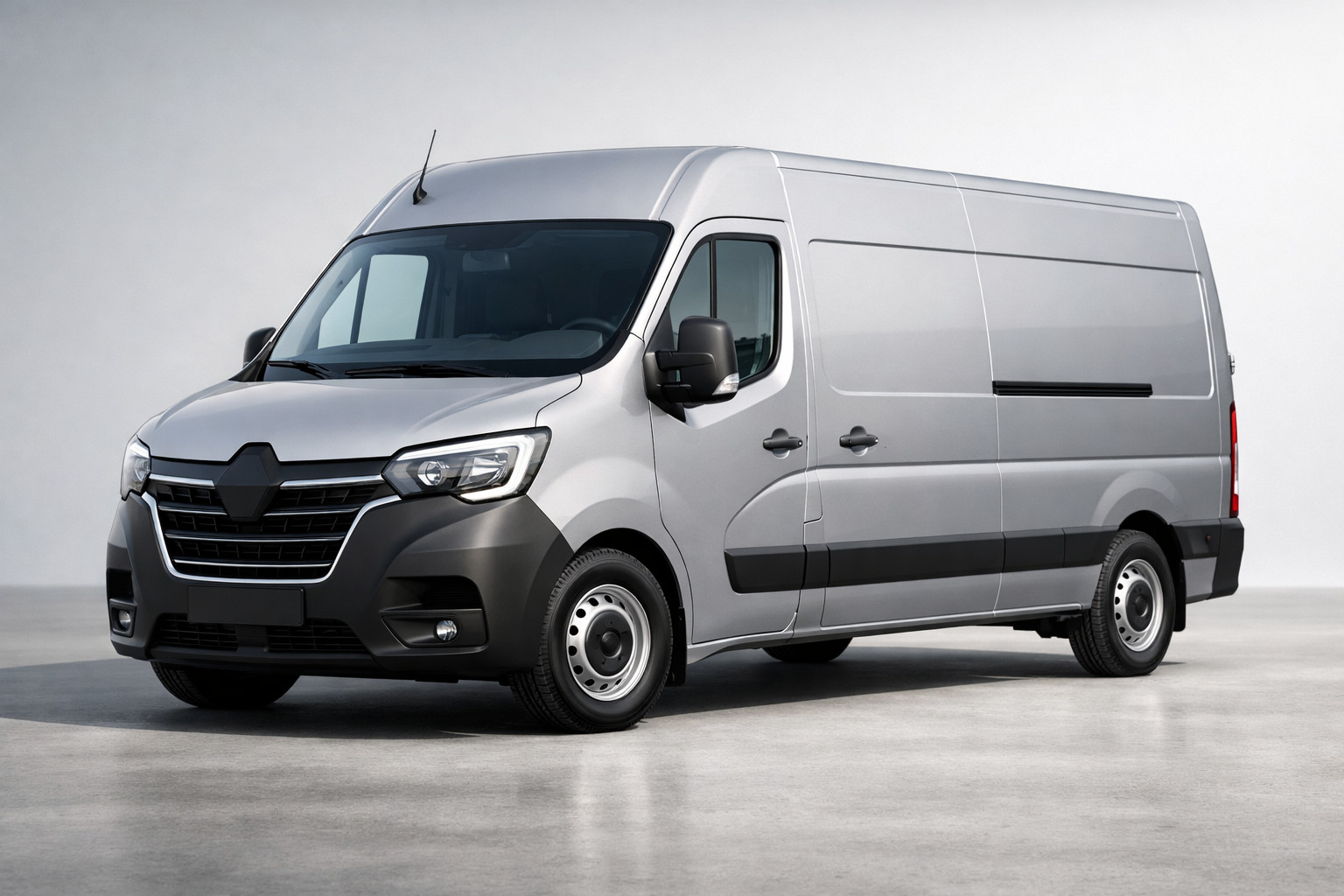 Prueba del Renault Master рестайлінгу 2019: gran furgón para trabajo y transporte