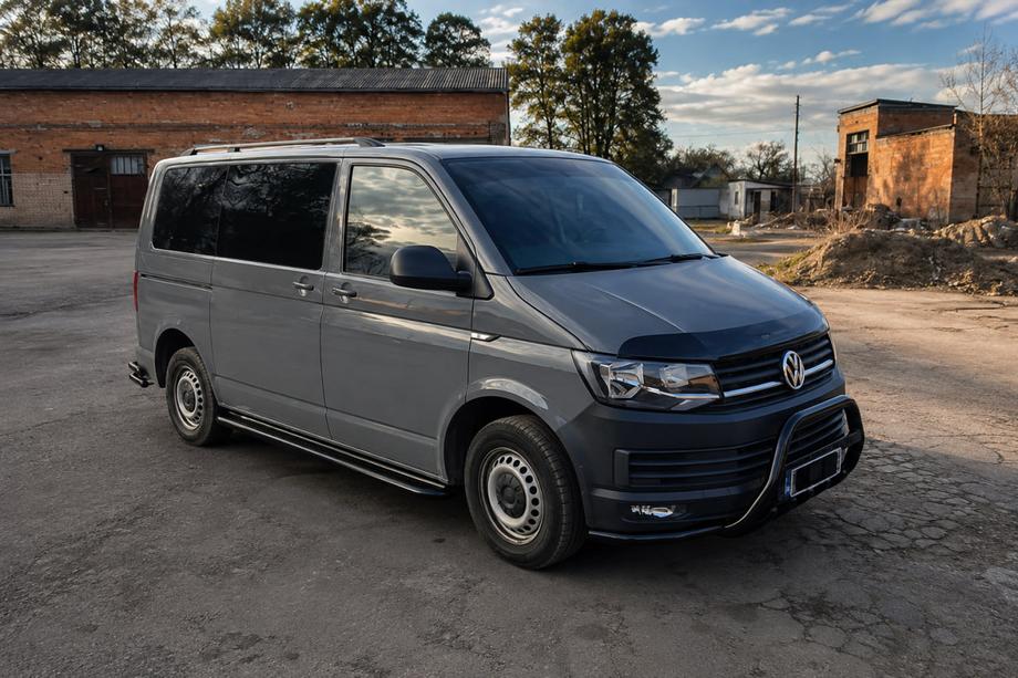 Volkswagen T6 2015-2024 Estribos laterales Premium Black (2 uds., acero inoxidable) 60 mm, batalla corta Foto 1
