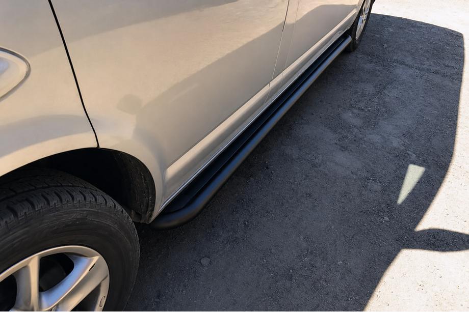 Volkswagen T5 Transporter 2003-2010 Estribos laterales Premium Black (2 uds., acero inoxidable) 60mm, Batalla Corta Foto 2