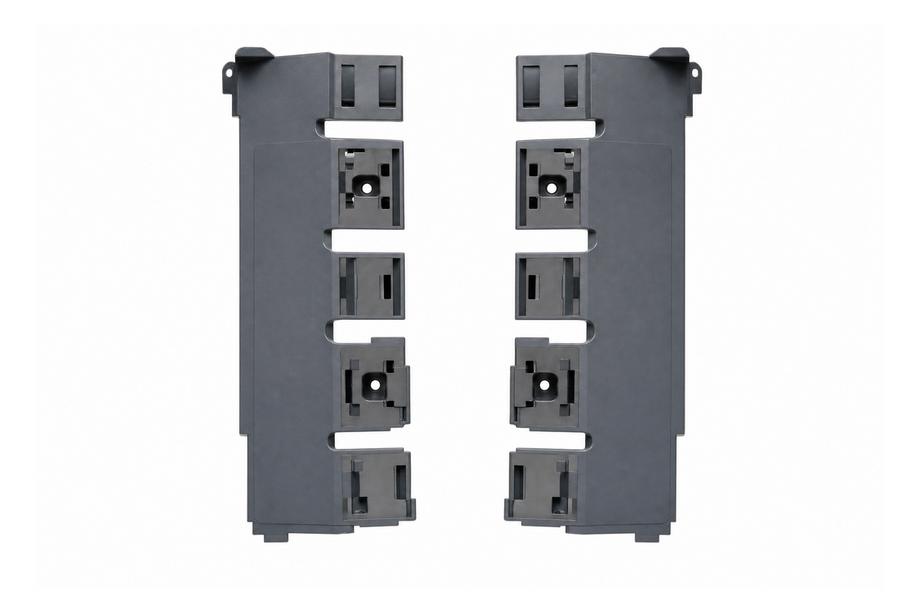 Land Rover Discovery III 2004–2009 Soporte pequeño de parachoques trasero (2014) Image