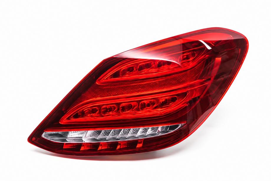 Mercedes C-class W205 2014-2021 Piloto trasero derecho 2014-2018 (1 ud) Foto 1