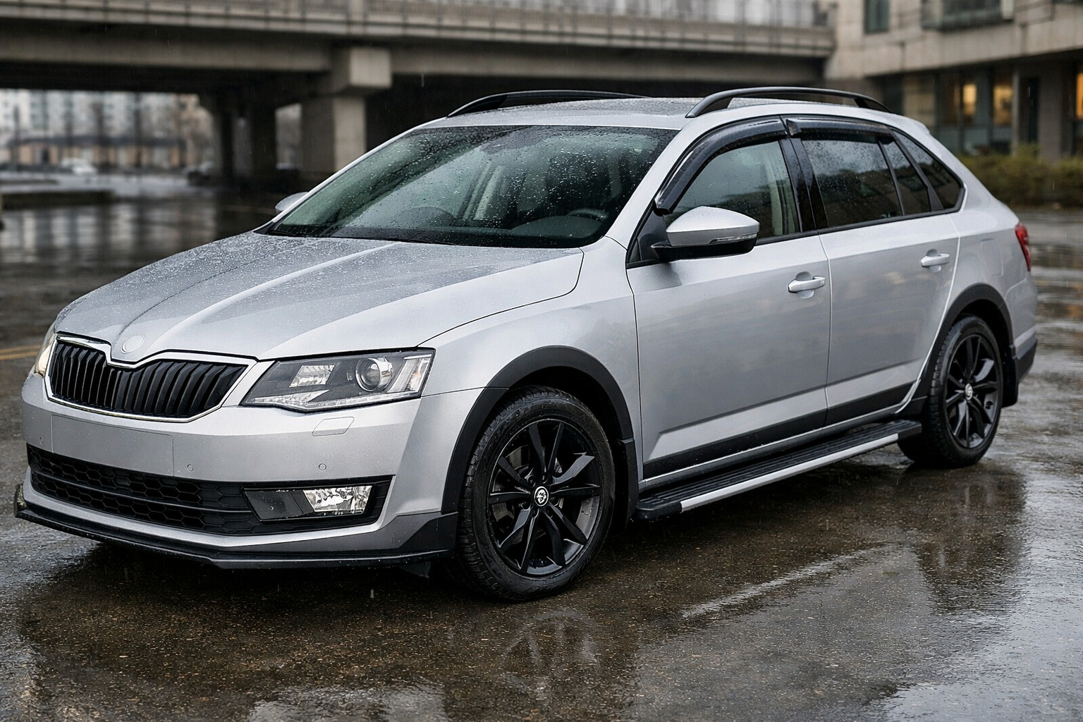 Upgrade inicial para Skoda Octavia A7: ciudad, lluvia y umbrales limpios