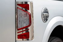 Ford Connect 2010-2013 Cubiertas Cromadas para Luces Traseras Variante Nº2 (2 uds, Acero Inoxidable) foto 1